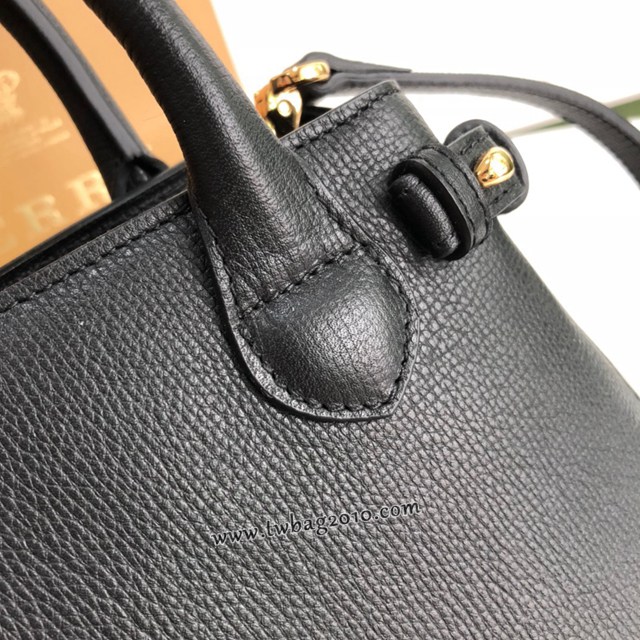 Burberry專門店新款迷你22班納手袋 巴寶莉手提肩背斜挎女包 yxb1419